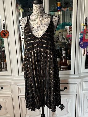 Mira Boutique Black Gold Beaded Sequined Mini Party Dress with V-Neck M